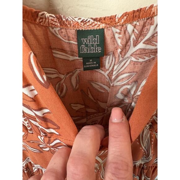 Wild Fable Adjustable Strap Tiered Sun Dress Tropical V Neck Flowy Size M 6-10 - Picture 3 of 4